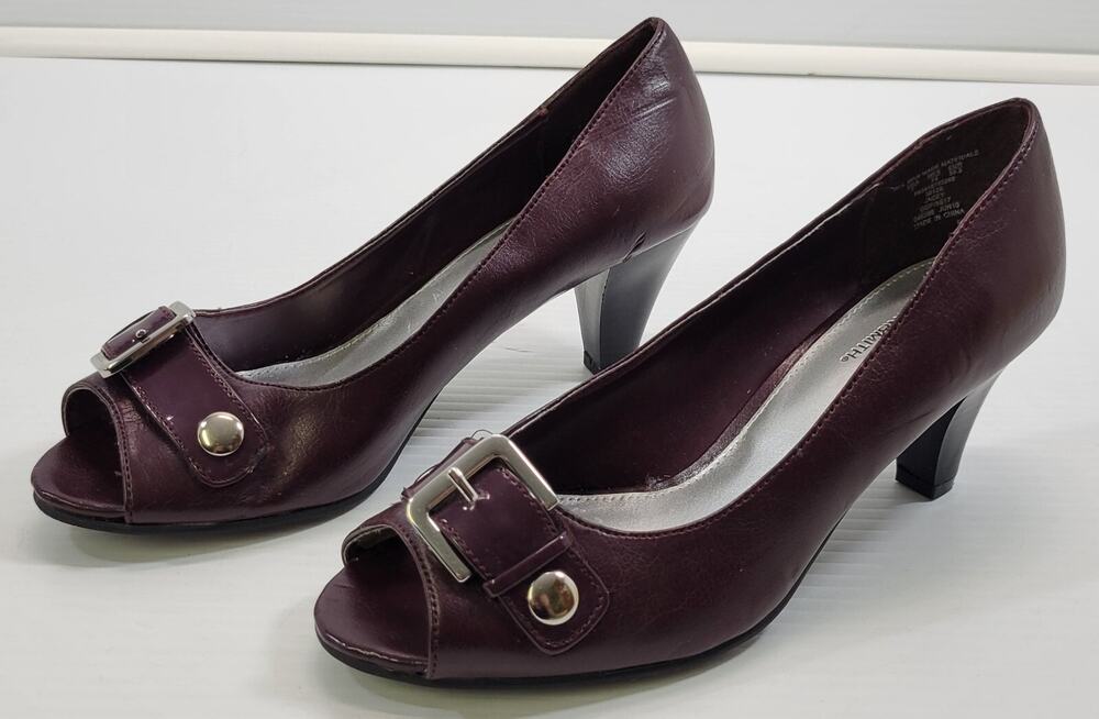 *E) Jaclyn Smith Women's Burgundy Jacey Dress Pump Heel Open Toe Shoes Size 7